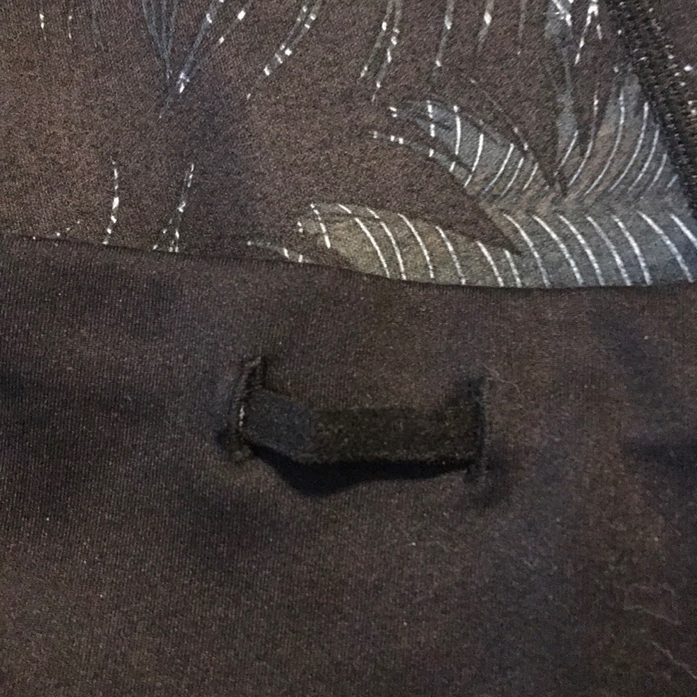 Sweaty Betty High Waist REVERSIBLE Yoga Legging - Picture 6 of 7